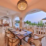 Sea Front Ultra Luxury Kalkan 빌라 *
