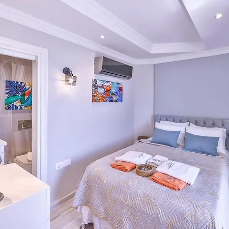 Sea Front Ultra Luxury Kalkan Vila